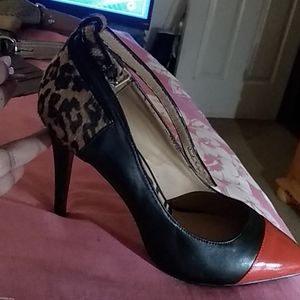 Size 10 Kelsi Dagger pumps
